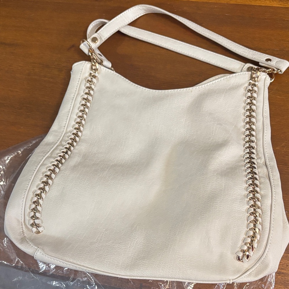 Buckle Cream Shoulder Bag with Gold Accents - Picture 3 of 3